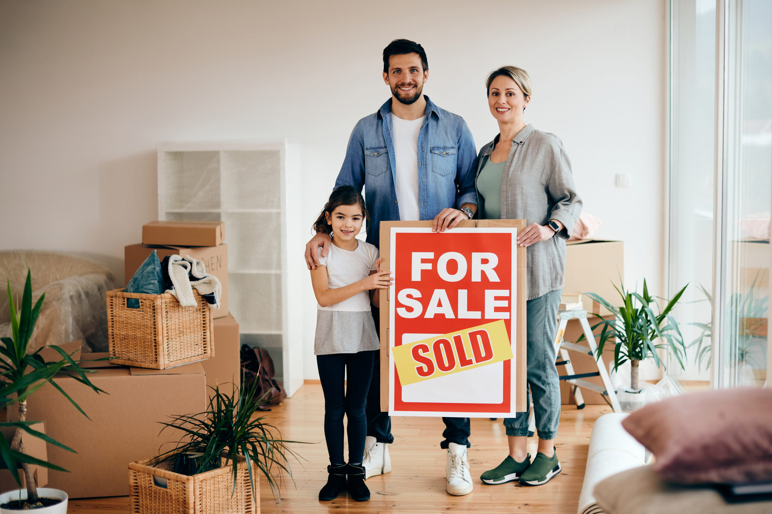 How Does an Estate Sale Work? A Step-by-Step Guide